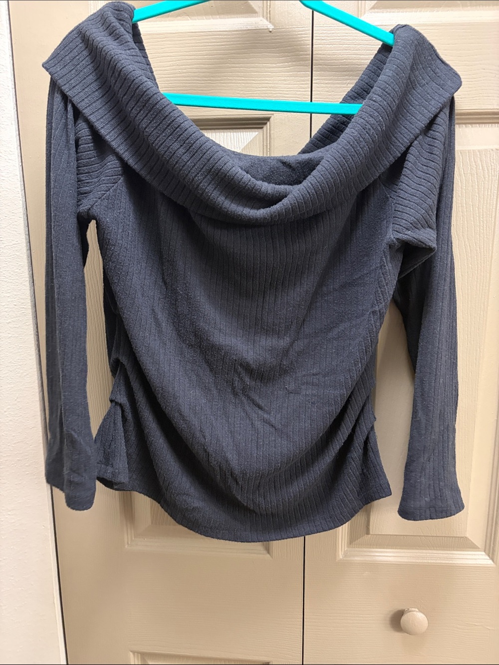 Off-Shoulder Ribbed Womens Sweater - Picture 5 of 5